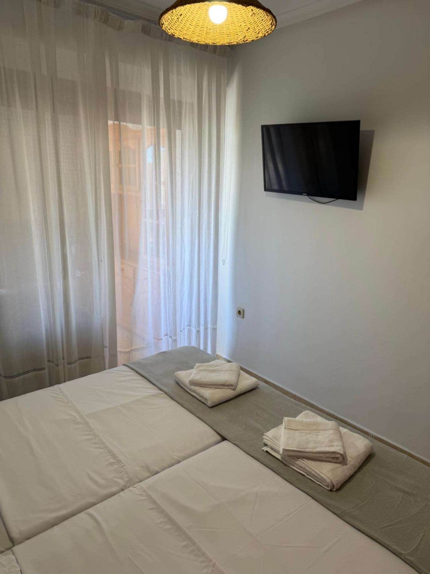 Beautifull Apartment In Бенидорм Экстерьер фото